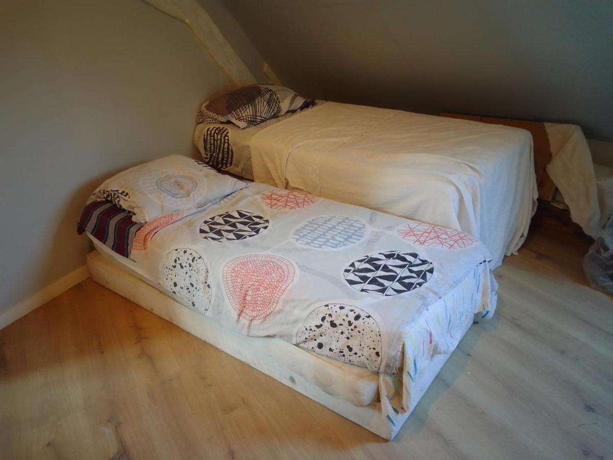 Chambre Chez L'Habitant Saint-Pierre-le-Moutier Bagian luar foto